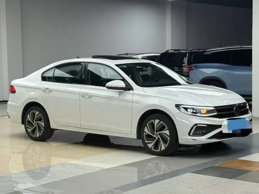 2025 Volkswagen Bora 1.5T 160HP L4 7DCT,autocango,china used car exporter,china ev exporter,chinese used car exporter,chinese used ev exporter