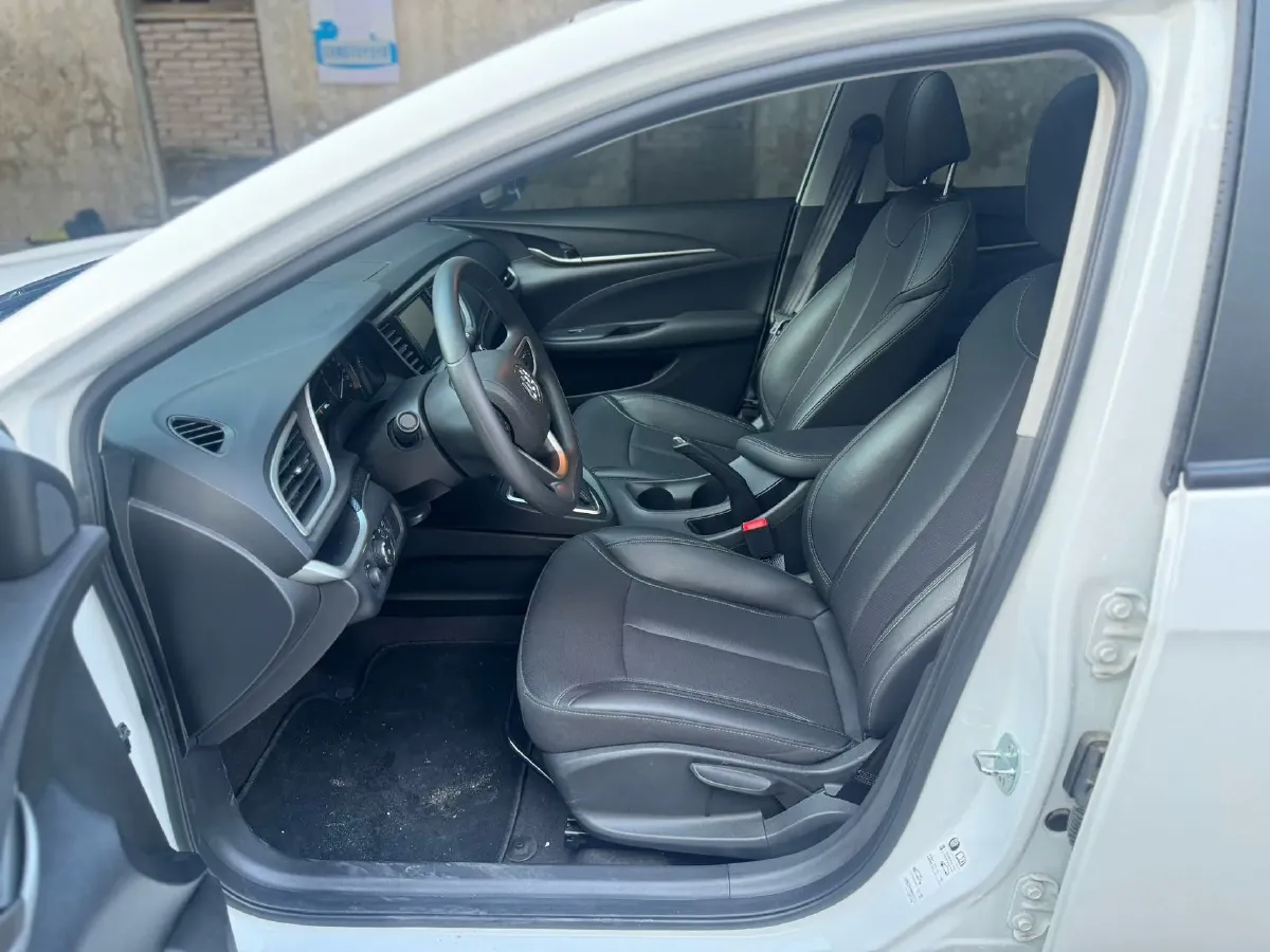 2021 Buick Excelle 1.5L 113HP L4 6AT,autocango,china used car exporter,china ev exporter,chinese used car exporter,chinese used ev exporter