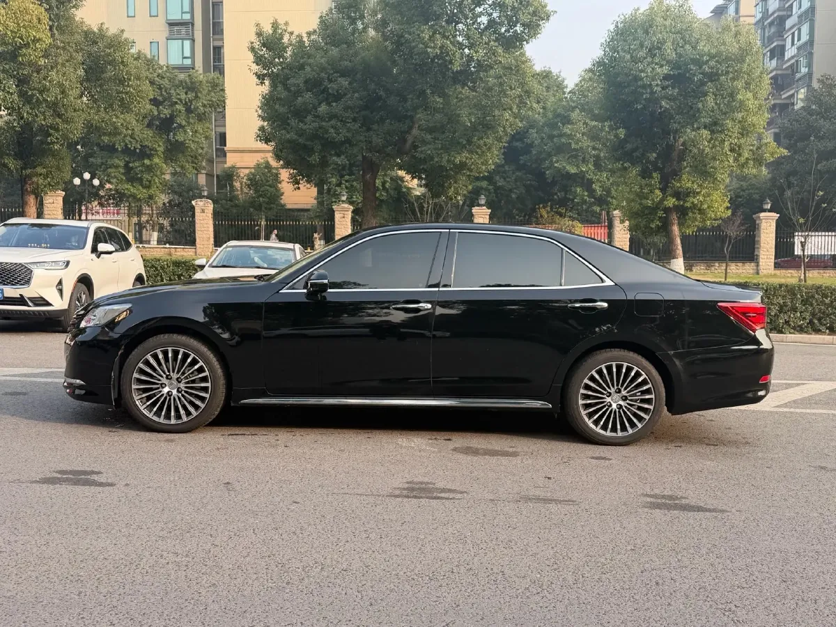 2018 Toyota Highlander 2.0T 220HP L4 6AT,autocango,china used car exporter,china ev exporter,chinese used car exporter,chinese used ev exporter