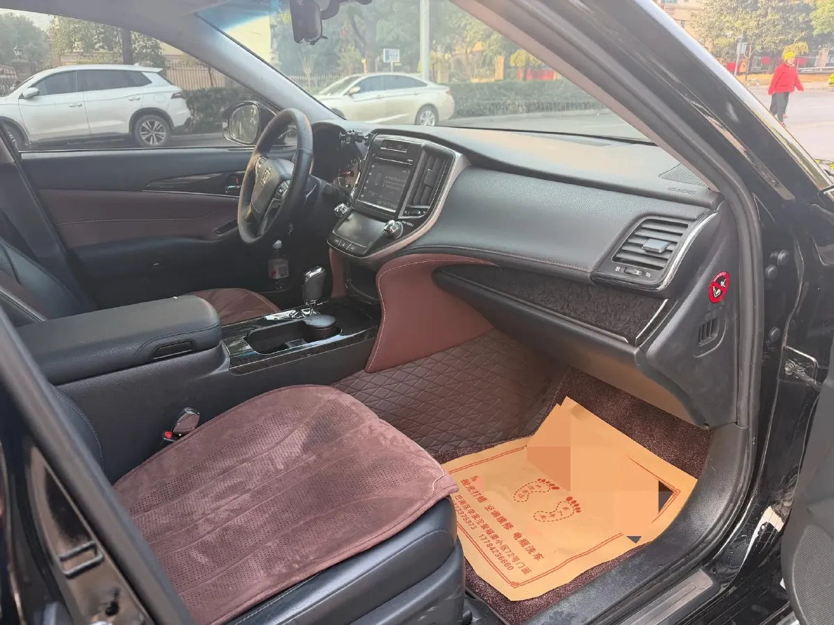 2018 Toyota Highlander 2.0T 220HP L4 6AT,autocango,china used car exporter,china ev exporter,chinese used car exporter,chinese used ev exporter