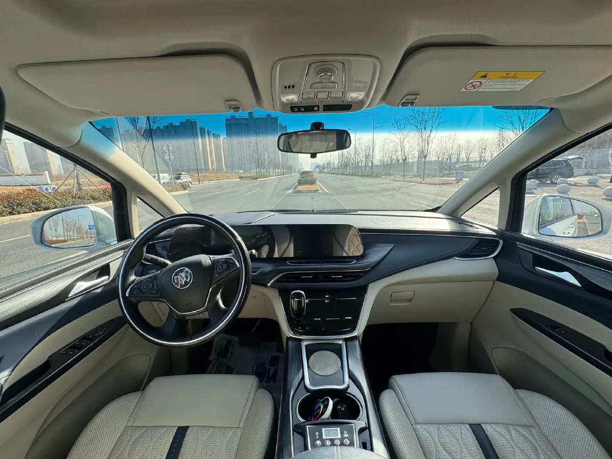 2020 Buick GL8 2.0T 237HP L4 9AT,autocango,china used car exporter,china ev exporter,chinese used car exporter,chinese used ev exporter