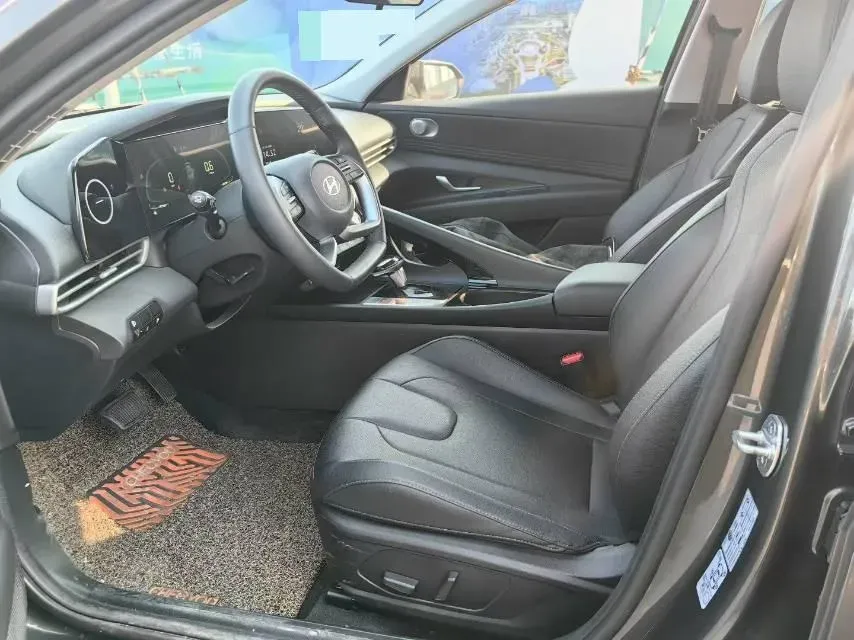 2023 Hyundai Elantra 1.5L 115HP L4 CVT,autocango,china used car exporter,china ev exporter,chinese used car exporter,chinese used ev exporter