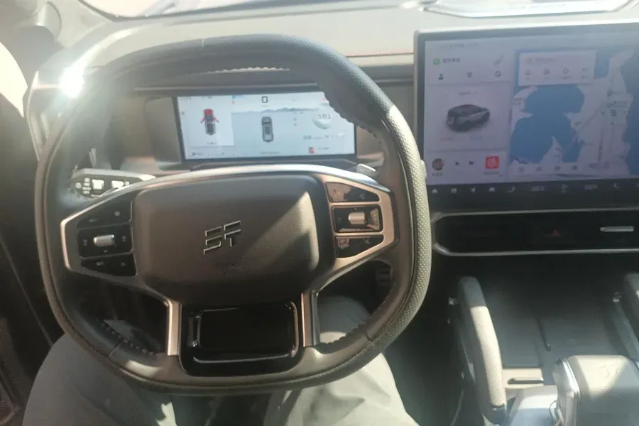 2023 Jetour Traveller 2.0T 254HP L4 7DCT,autocango,china used car exporter,china ev exporter,chinese used car exporter,chinese used ev exporter