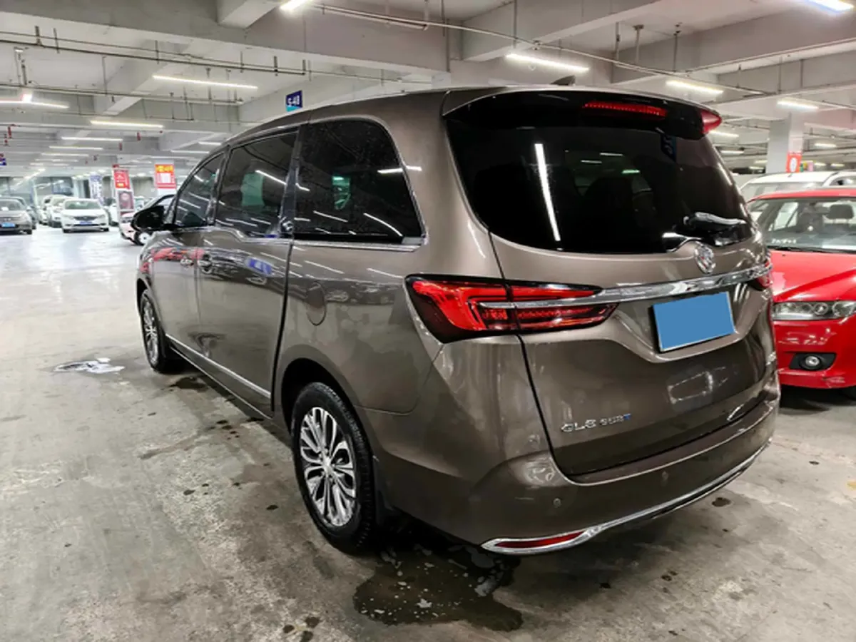 2022 Buick GL8 2.0T 237HP L4 9AT,autocango,china used car exporter,china ev exporter,chinese used car exporter,chinese used ev exporter
