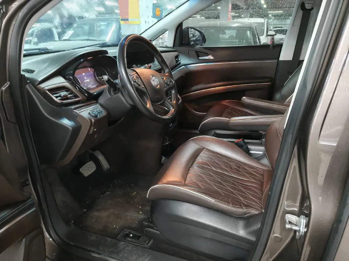 2022 Buick GL8 2.0T 237HP L4 9AT,autocango,china used car exporter,china ev exporter,chinese used car exporter,chinese used ev exporter