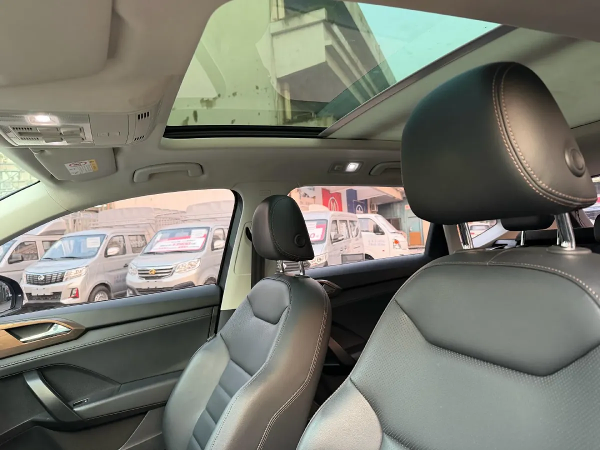 2021 Volkswagen Tharu 1.4T 150HP L4 7DCT,autocango,china used car exporter,china ev exporter,chinese used car exporter,chinese used ev exporter