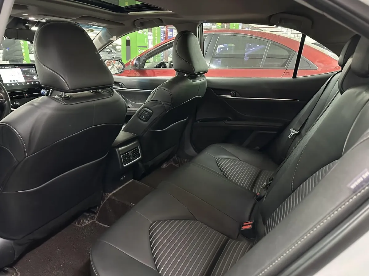 2023 Toyota Camry 2.0L 177HP L4 CVT,autocango,china used car exporter,china ev exporter,chinese used car exporter,chinese used ev exporter