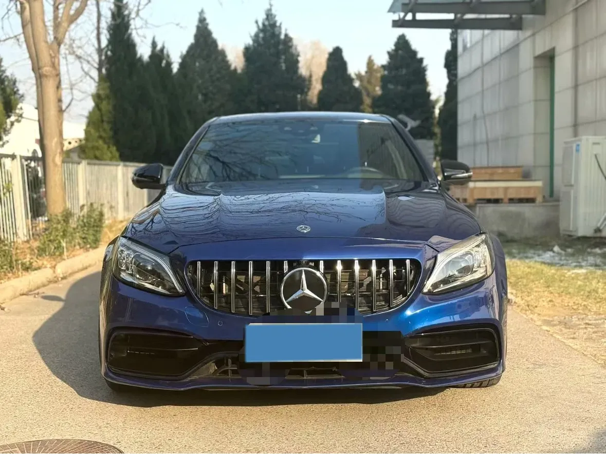 2019 Mercedes-Benz C AMG 4.0T 476HP V8 9AT,autocango,china used car exporter,china ev exporter,chinese used car exporter,chinese used ev exporter