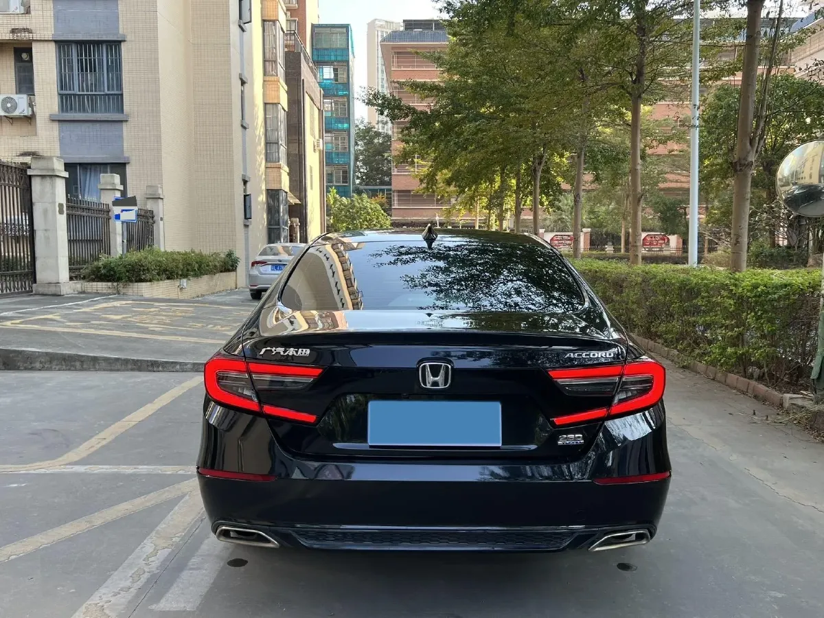 2022 Honda Accord 1.5T 194HP L4 CVT,autocango,china used car exporter,china ev exporter,chinese used car exporter,chinese used ev exporter