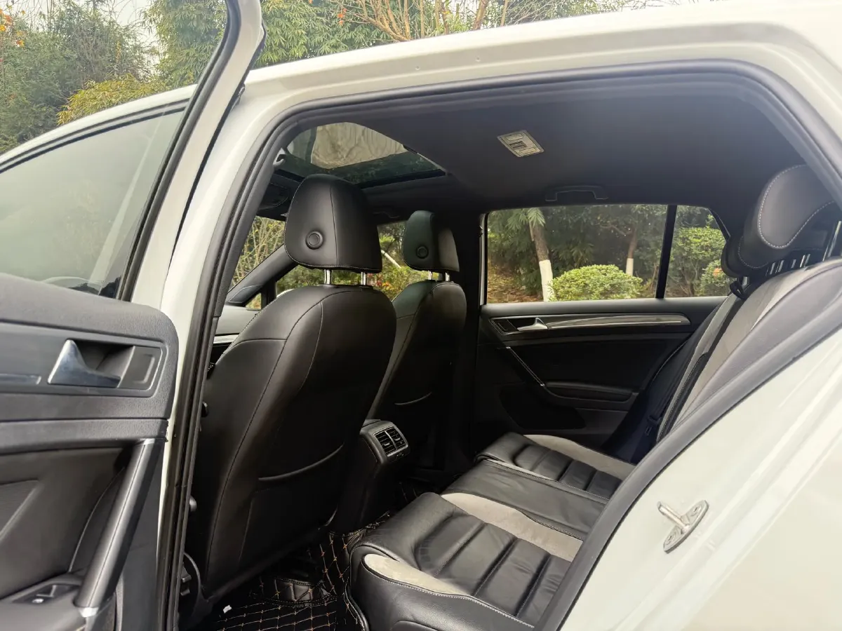 2019 BYD Song MAX 1.5T 160HP L4 6DCT PHEV 15.98KWH,autocango,china used car exporter,china ev exporter,chinese used car exporter,chinese used ev exporter