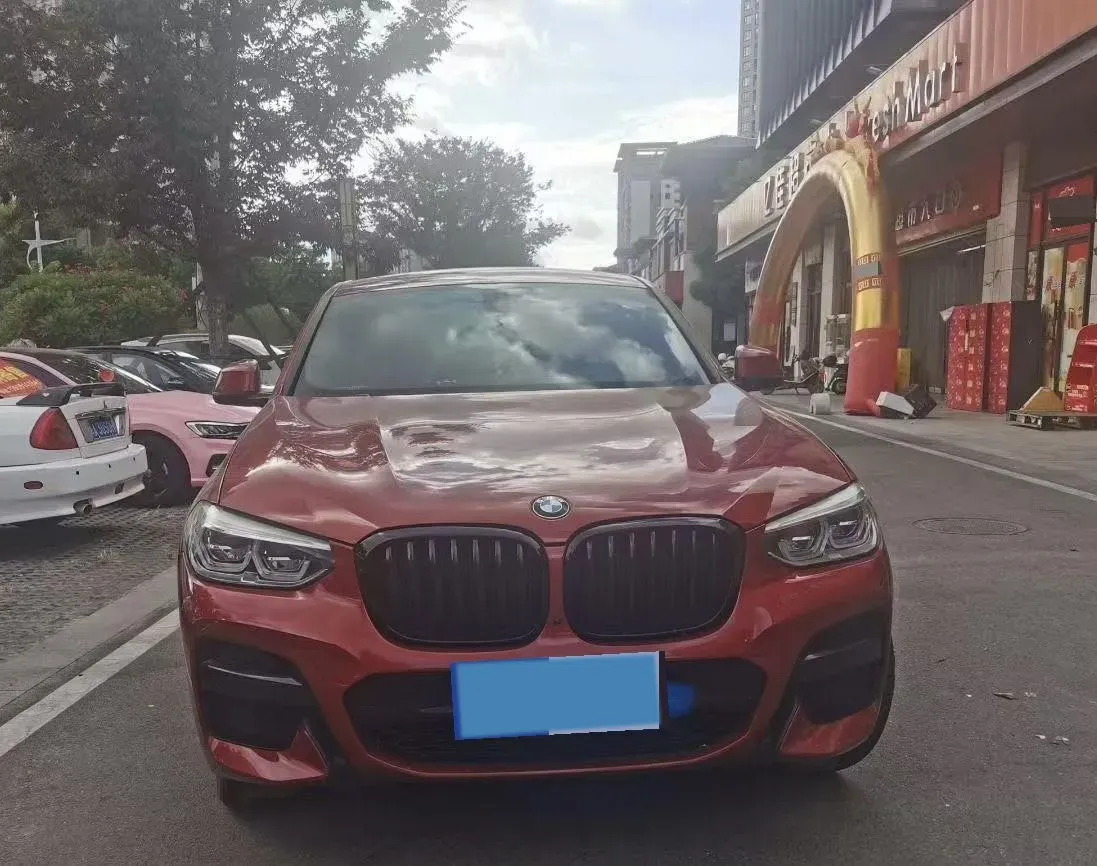 2021 BMW X4 2.0T 184HP L4 8AT,autocango,china used car exporter,china ev exporter,chinese used car exporter,chinese used ev exporter