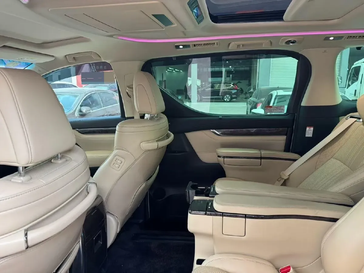2020 Toyota Vellfire 2.5L 117HP L4 E-CVT Hybrid,autocango,china used car exporter,china ev exporter,chinese used car exporter,chinese used ev exporter