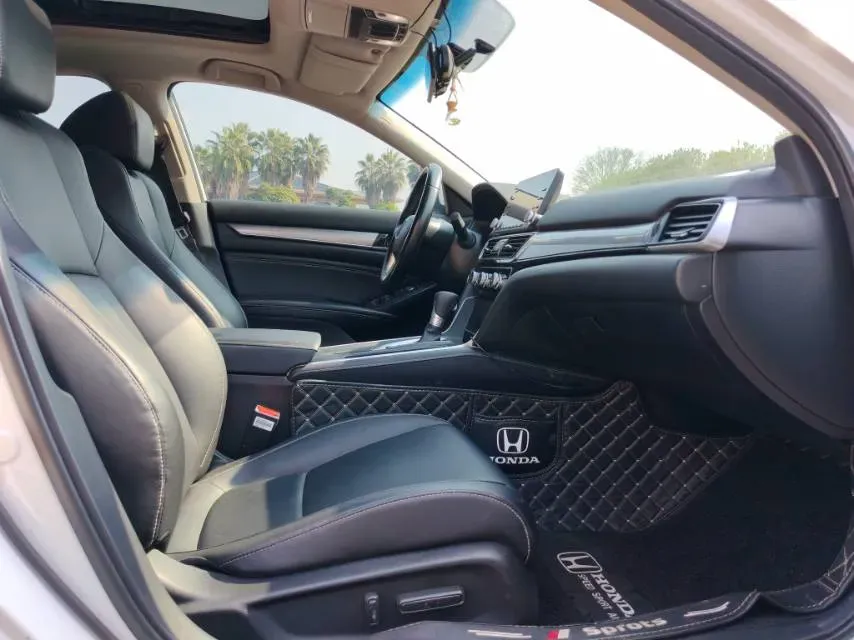 2019 Honda Inspire 1.5T 194HP L4 CVT,autocango,china used car exporter,china ev exporter,chinese used car exporter,chinese used ev exporter