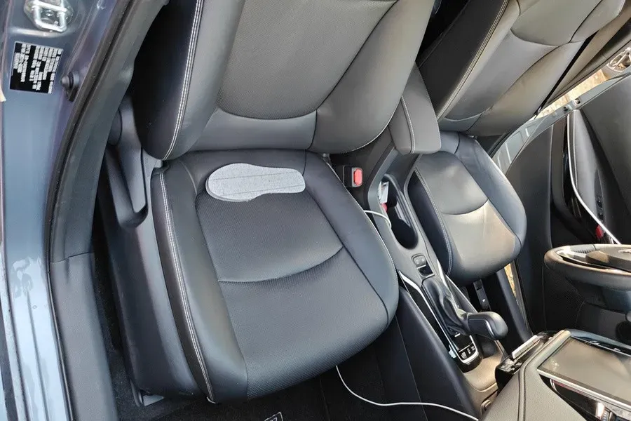 2021 Toyota Corolla 1.8L 98HP L4 E-CVT Hybrid,autocango,china used car exporter,china ev exporter,chinese used car exporter,chinese used ev exporter