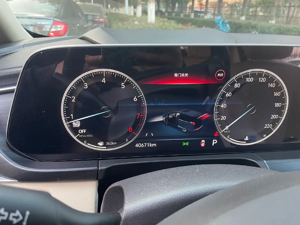 2022 Buick GL8 2.0T 237HP L4 9AT,autocango,china used car exporter,china ev exporter,chinese used car exporter,chinese used ev exporter