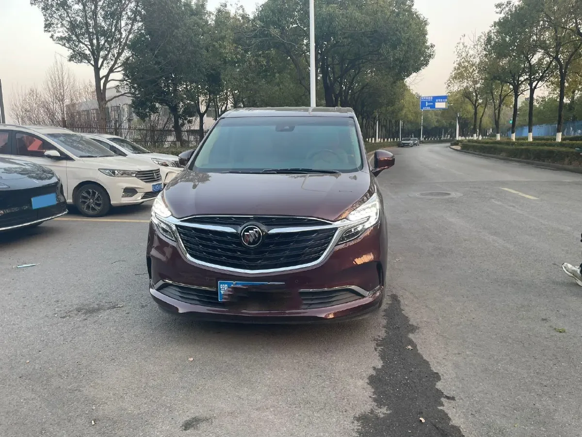 2022 Buick GL8 2.0T 237HP L4 9AT,autocango,china used car exporter,china ev exporter,chinese used car exporter,chinese used ev exporter