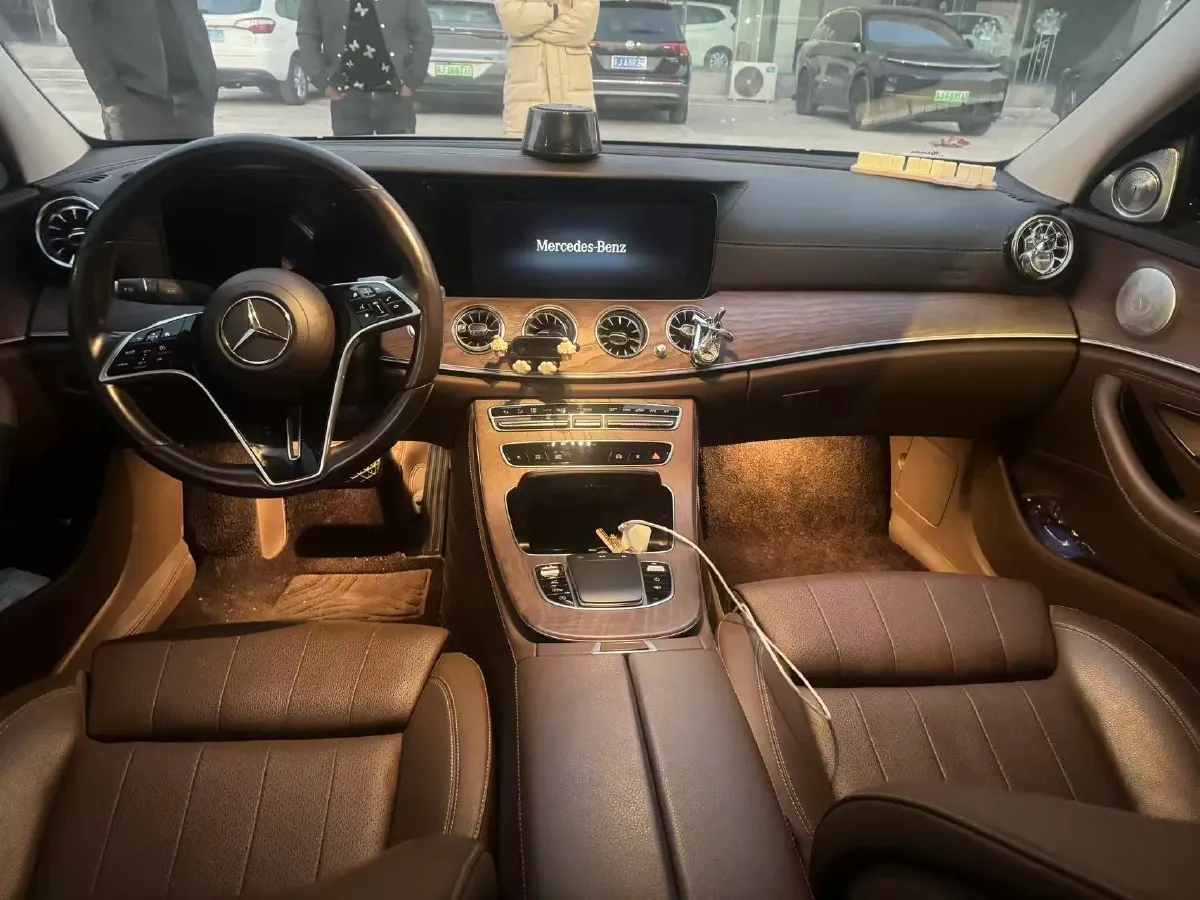 2022 Mercedes-Benz E Class 2.0T 258HP L4 9AT,autocango,china used car exporter,china ev exporter,chinese used car exporter,chinese used ev exporter