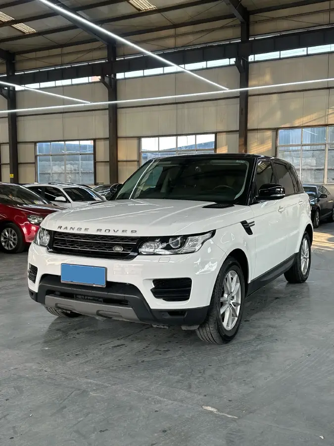 2014 Land Rover Range Rover Evoque 2.0T 241HP L4 9AT