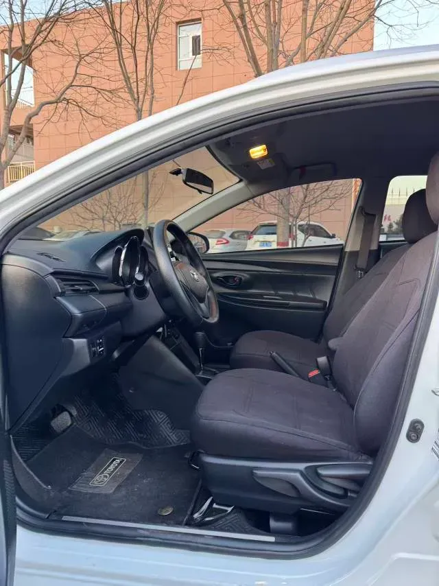 2020 Toyota Yaris L 1.5L 110HP L4 CVT,autocango,china used car exporter,china ev exporter,chinese used car exporter,chinese used ev exporter