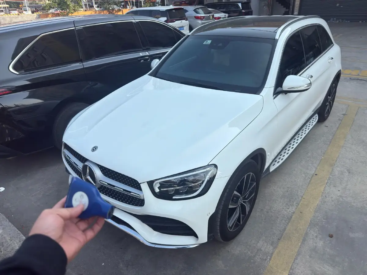2020 Mercedes-Benz GLC Class 2.0T 258HP L4 9AT