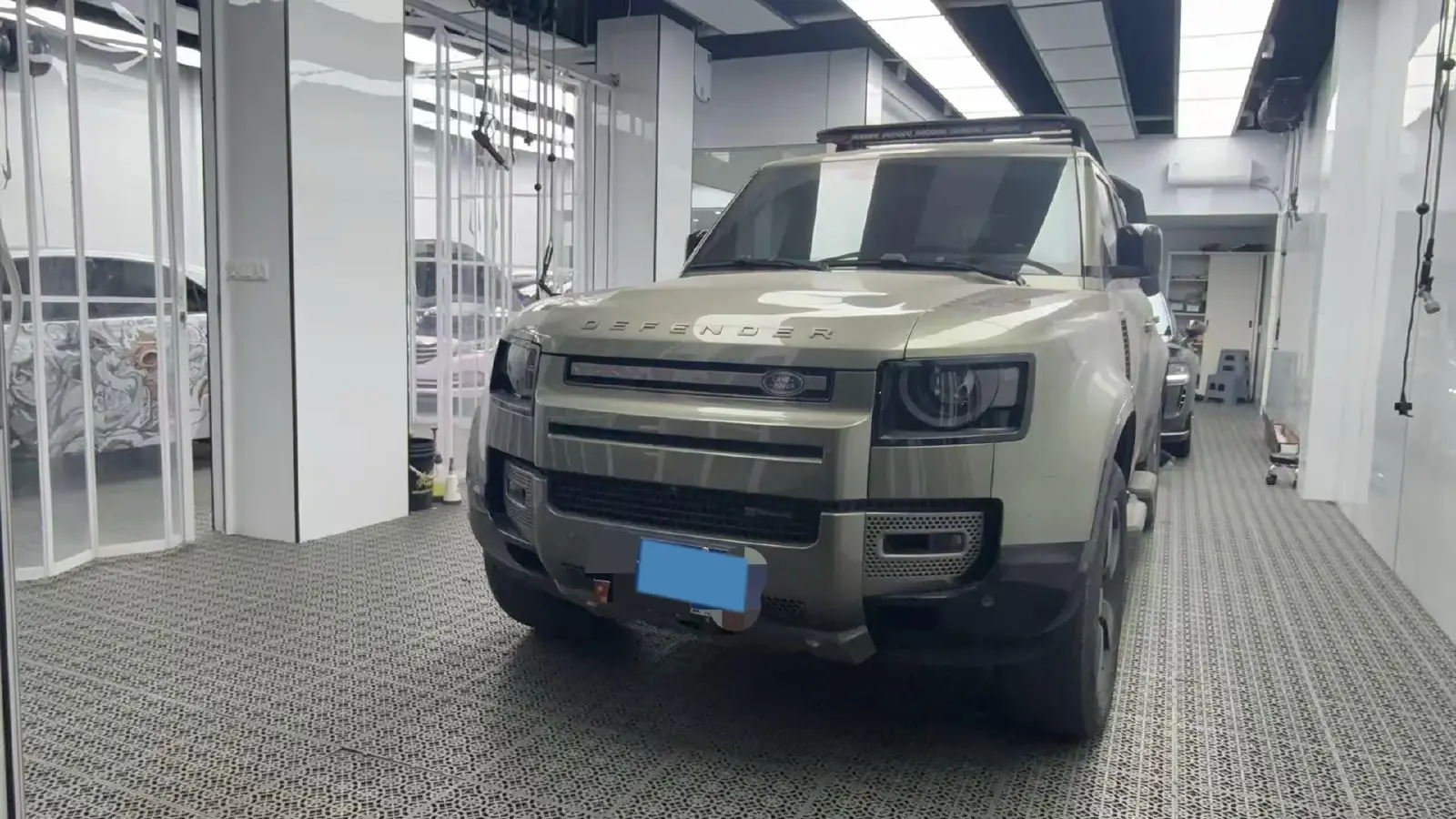 2022 Land Rover Defender 3.0T 400HP L6 8AT