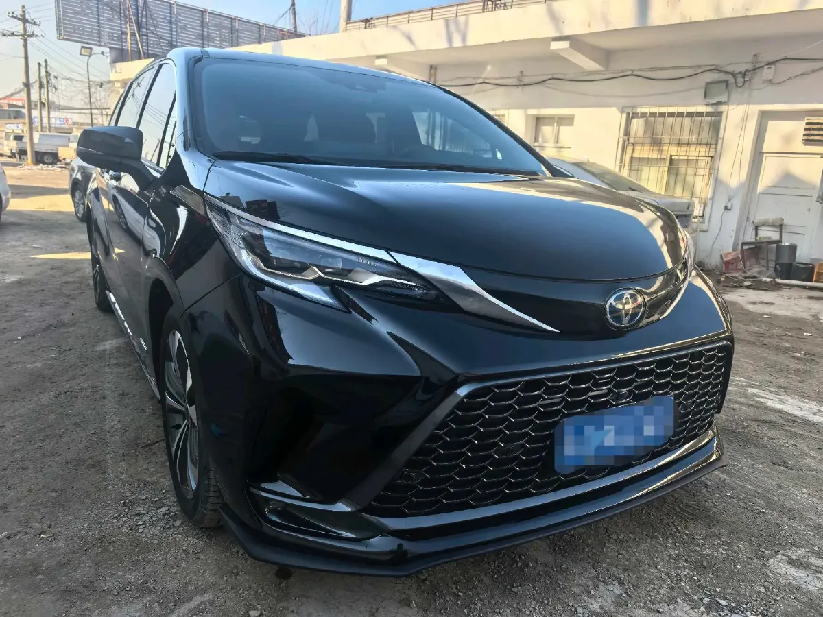 2023 Toyota Granvia 2.5L 189HP L4 E-CVT Hybrid,autocango,china used car exporter,china ev exporter,chinese used car exporter,chinese used ev exporter