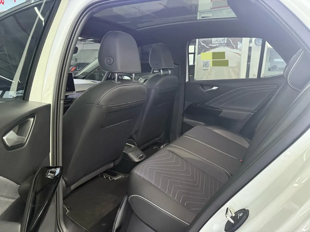 2025 Volkswagen ID.3 BEV 52.8KWH,autocango,china used car exporter,china ev exporter,chinese used car exporter,chinese used ev exporter