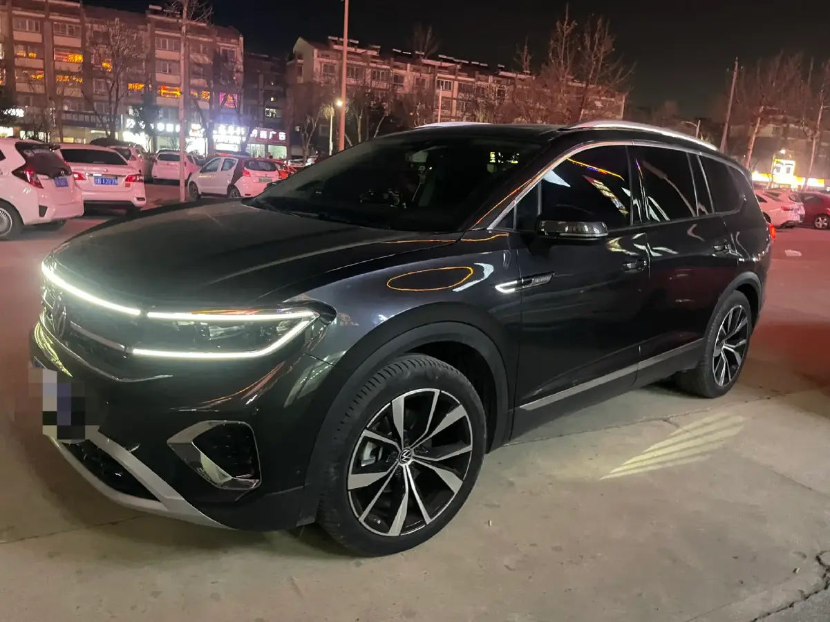 2022 Volkswagen Talagon 2.5T 299HP V6 7DCT