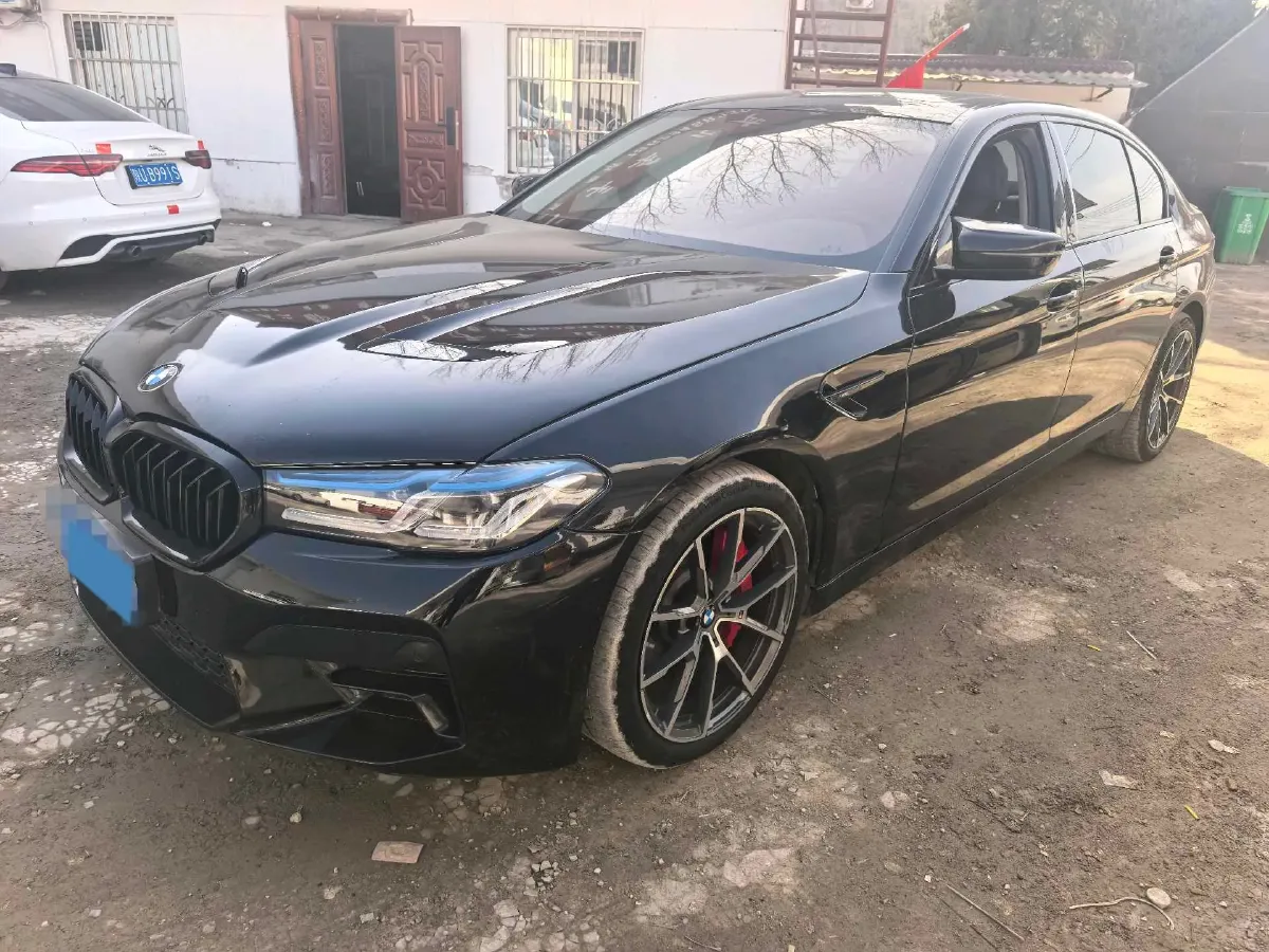 2020 BMW 5 Series 2.0T 184HP L4 8AT,autocango,china used car exporter,china ev exporter,chinese used car exporter,chinese used ev exporter