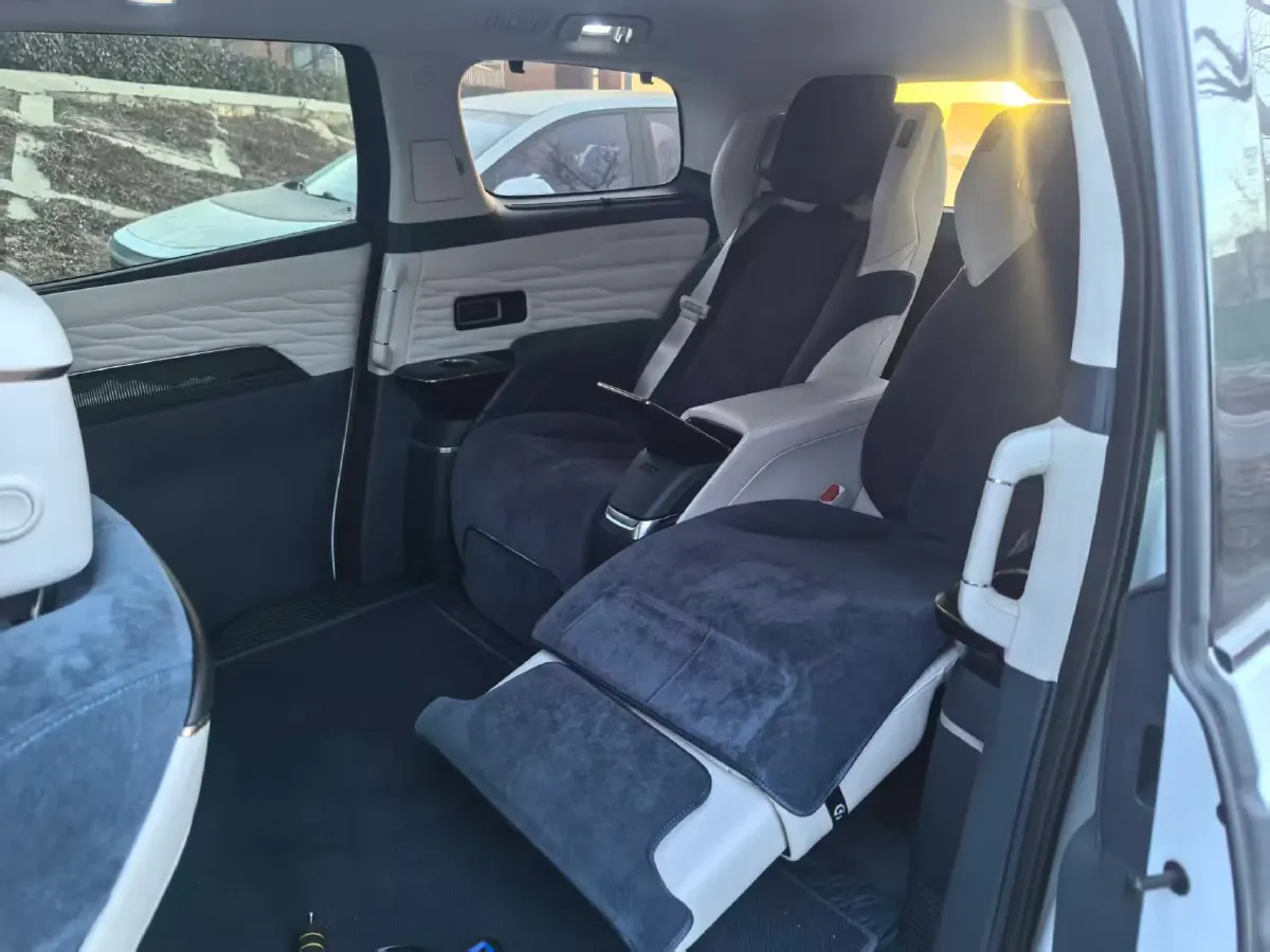 2023 Buick Century 2.0T 237HP L4 9AT,autocango,china used car exporter,china ev exporter,chinese used car exporter,chinese used ev exporter