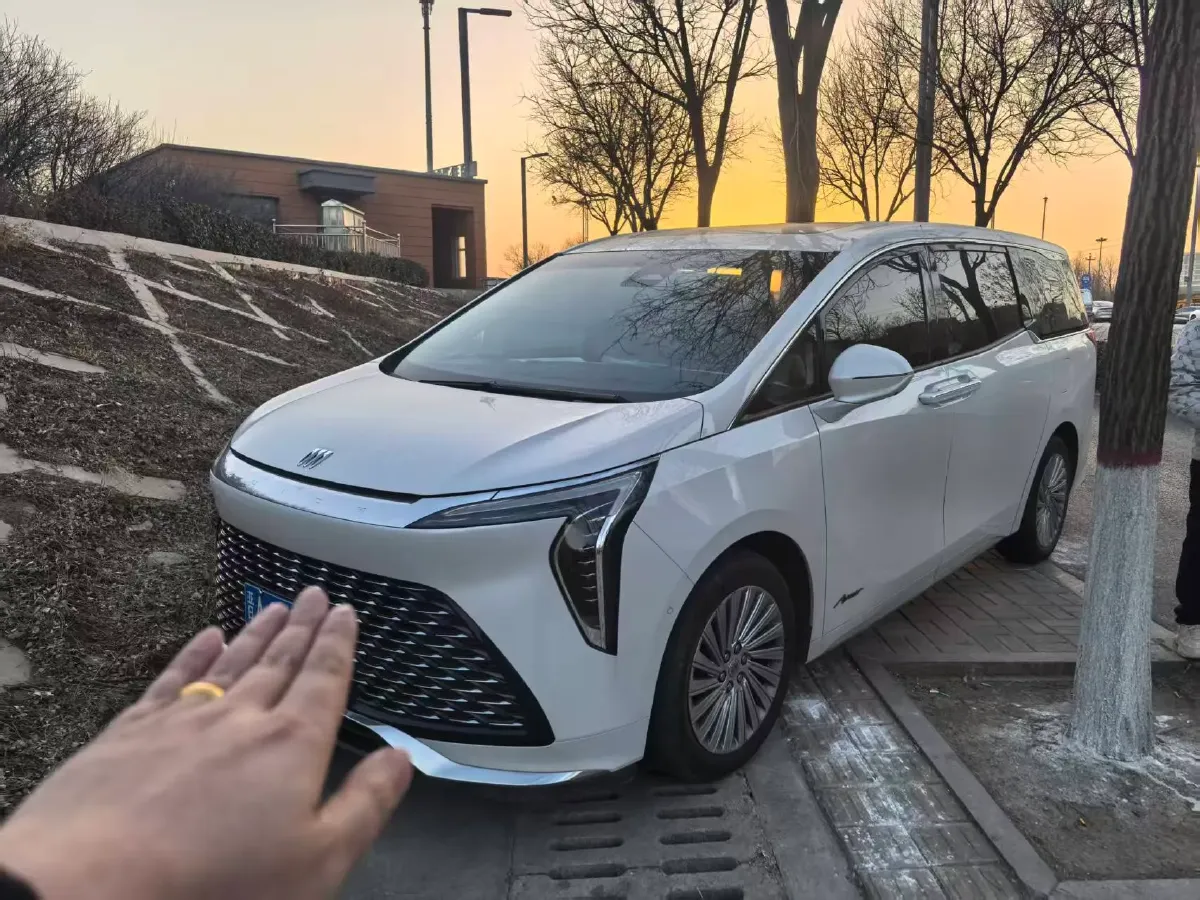 2023 Buick Century 2.0T 237HP L4 9AT,autocango,china used car exporter,china ev exporter,chinese used car exporter,chinese used ev exporter