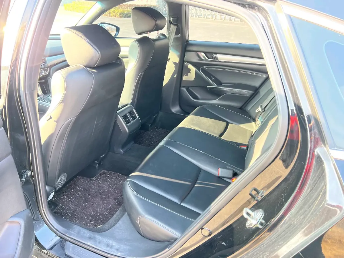 2022 Honda Inspire 1.5T 194HP L4 CVT,autocango,china used car exporter,china ev exporter,chinese used car exporter,chinese used ev exporter