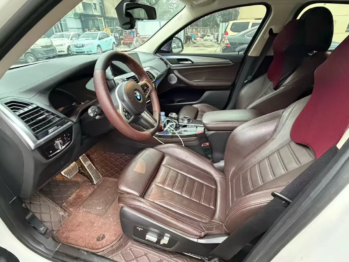 2021 BMW X4 2.0T 184HP L4 8AT,autocango,china used car exporter,china ev exporter,chinese used car exporter,chinese used ev exporter