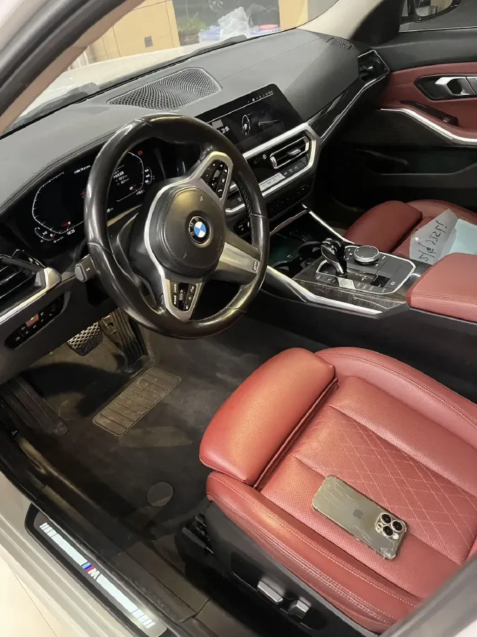 2022 BMW 3 Series 2.0T 184HP L4 8AT,autocango,china used car exporter,china ev exporter,chinese used car exporter,chinese used ev exporter
