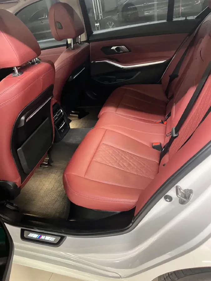 2022 BMW 3 Series 2.0T 184HP L4 8AT,autocango,china used car exporter,china ev exporter,chinese used car exporter,chinese used ev exporter