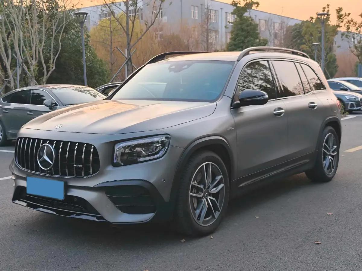 2023 Mercedes-Benz GLB AMG 2.0T 306HP L4 8DCT,autocango,china used car exporter,china ev exporter,chinese used car exporter,chinese used ev exporter