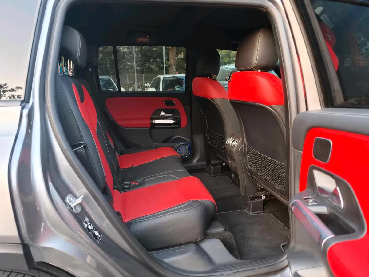 2023 Mercedes-Benz GLB AMG 2.0T 306HP L4 8DCT,autocango,china used car exporter,china ev exporter,chinese used car exporter,chinese used ev exporter