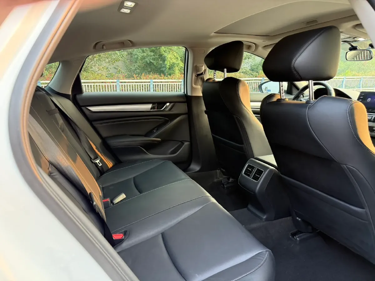 2018 Honda Accord 1.5T 194HP L4 CVT,autocango,china used car exporter,china ev exporter,chinese used car exporter,chinese used ev exporter