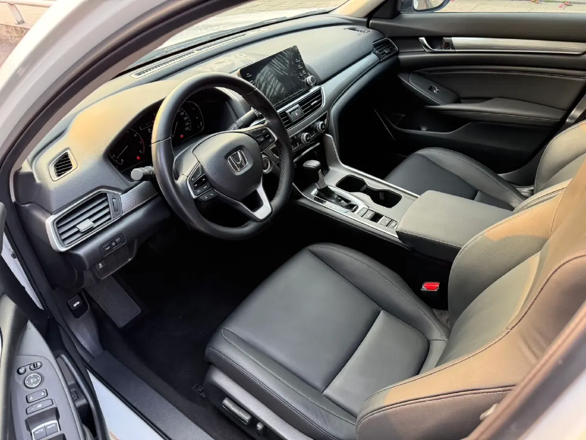 2018 Honda Accord 1.5T 194HP L4 CVT,autocango,china used car exporter,china ev exporter,chinese used car exporter,chinese used ev exporter