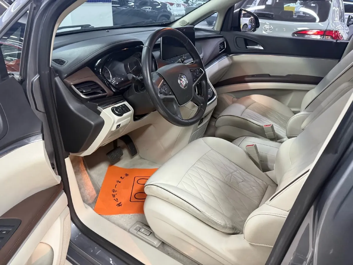 2021 Buick GL8 2.0T 237HP L4 9AT,autocango,china used car exporter,china ev exporter,chinese used car exporter,chinese used ev exporter