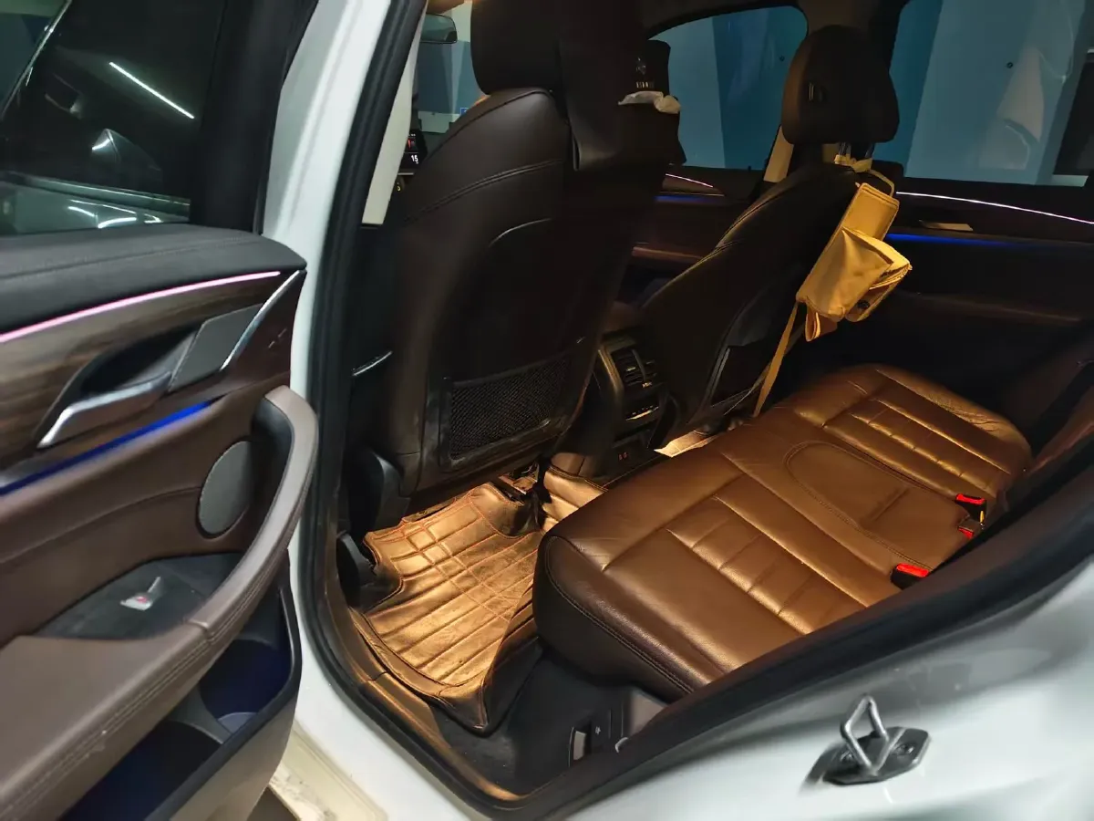 2020 BMW X3 2.0T 224HP L4 8AT,autocango,china used car exporter,china ev exporter,chinese used car exporter,chinese used ev exporter