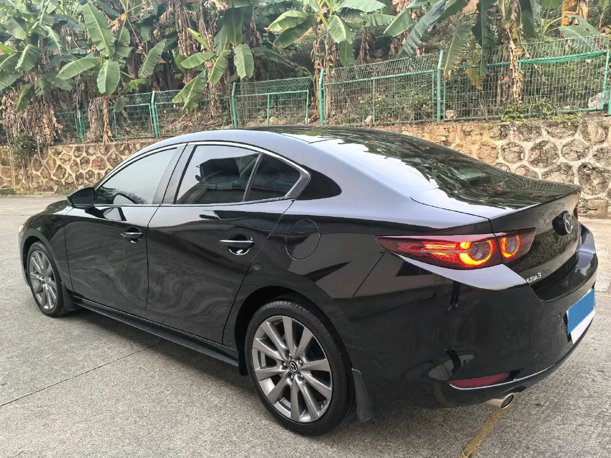 2021 Mazda 3 Axela 2.0L 158HP L4 6AT,autocango,china used car exporter,china ev exporter,chinese used car exporter,chinese used ev exporter