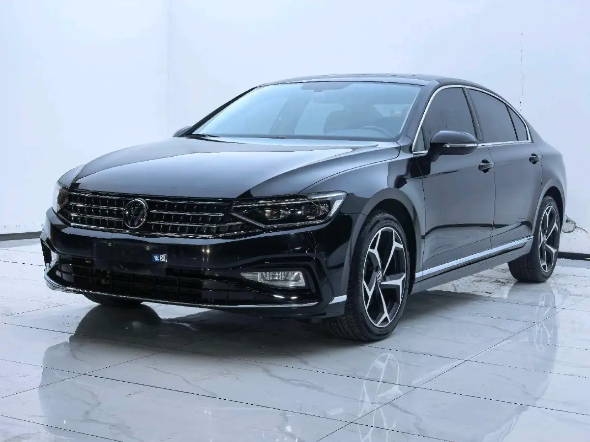 2023 Volkswagen Magotan 2.0T 186HP L4 7DCT