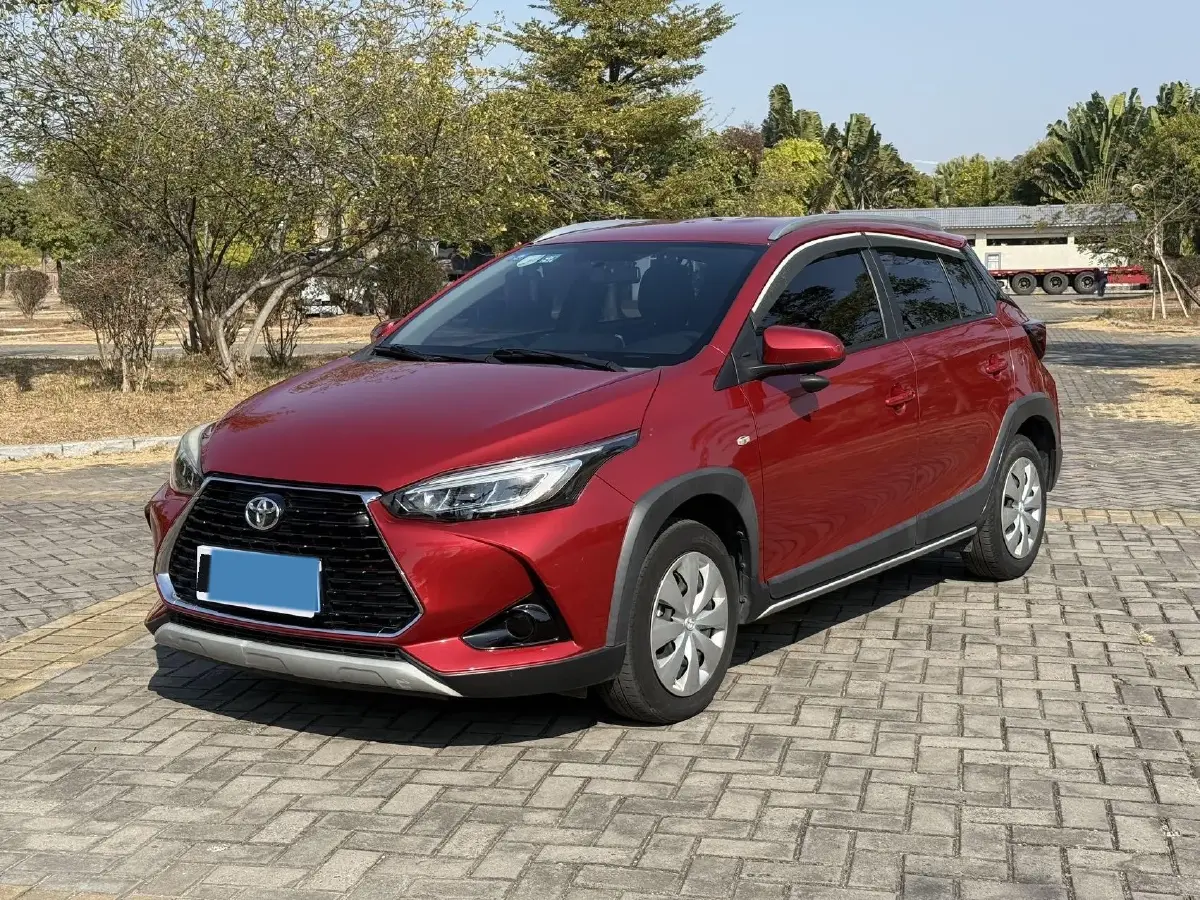 2020 Toyota Yaris L 1.5L 110HP L4 CVT