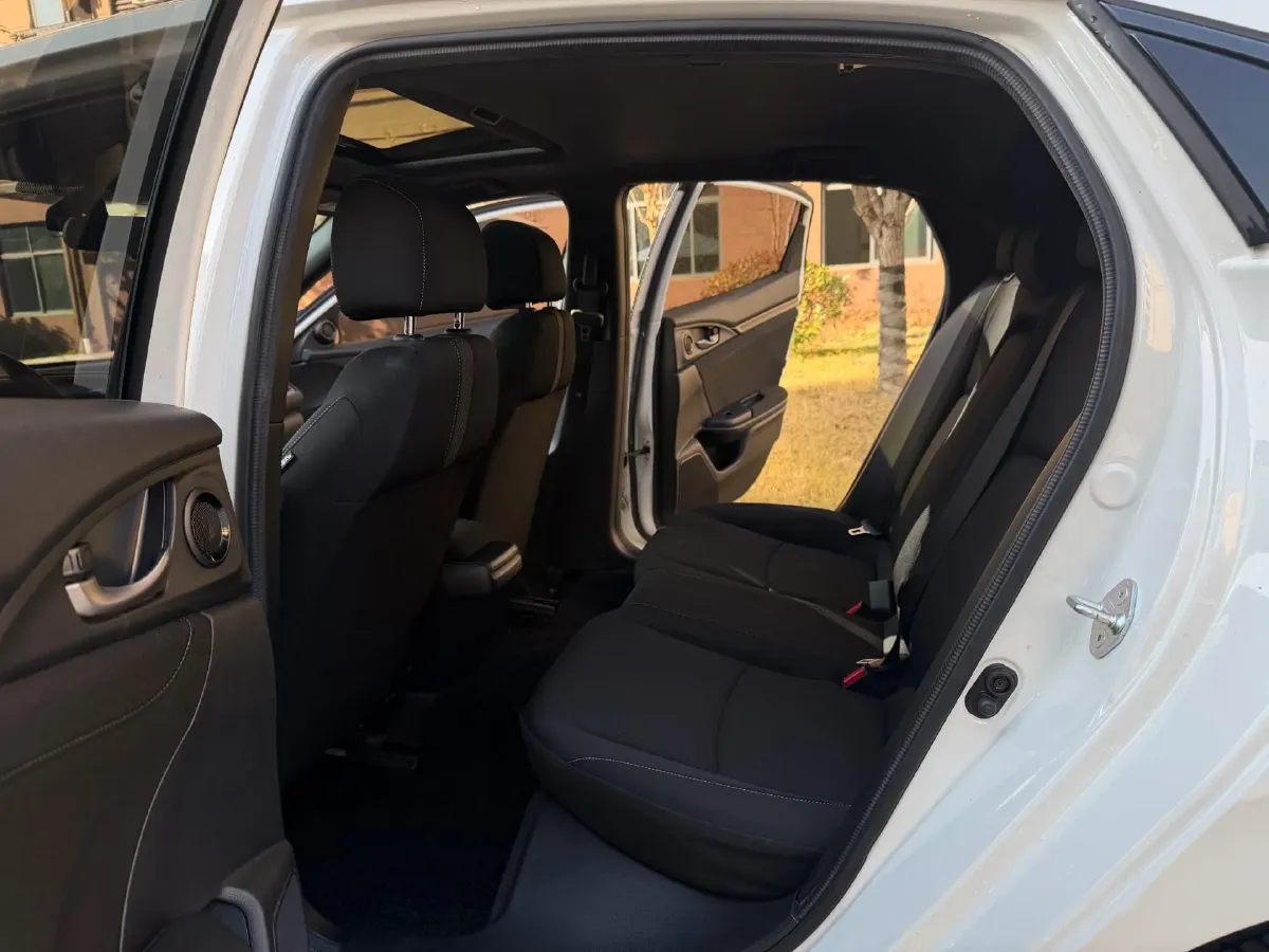 2021 Honda Civic 1.5T 177HP L4 CVT,autocango,china used car exporter,china ev exporter,chinese used car exporter,chinese used ev exporter