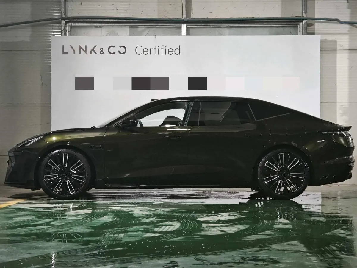 2025 LYNK&CO 10 EM-P 1.5T 163HP L4 3DHT PHEV,autocango,china used car exporter,china ev exporter,chinese used car exporter,chinese used ev exporter