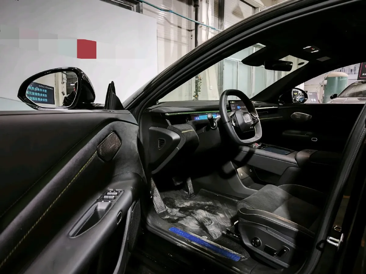 2025 LYNK&CO 10 EM-P 1.5T 163HP L4 3DHT PHEV,autocango,china used car exporter,china ev exporter,chinese used car exporter,chinese used ev exporter