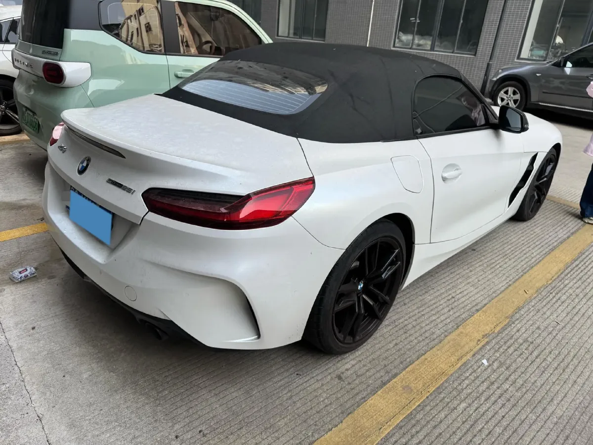2022 BMW Z4 2.0T 197HP L4 8AT,autocango,china used car exporter,china ev exporter,chinese used car exporter,chinese used ev exporter