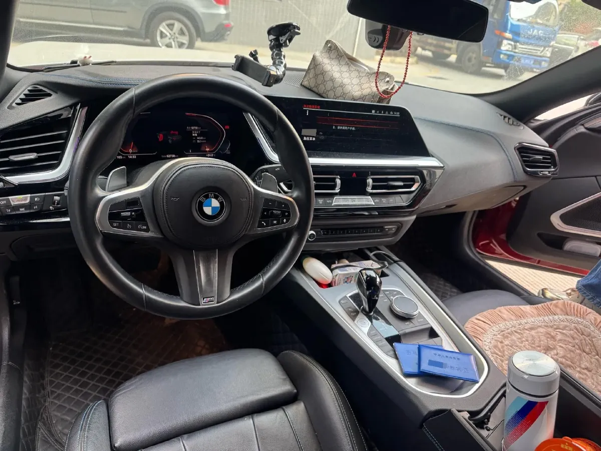 2022 BMW Z4 2.0T 197HP L4 8AT,autocango,china used car exporter,china ev exporter,chinese used car exporter,chinese used ev exporter