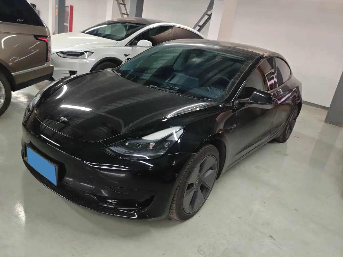 2022 Tesla Model 3 BEV 60KWH